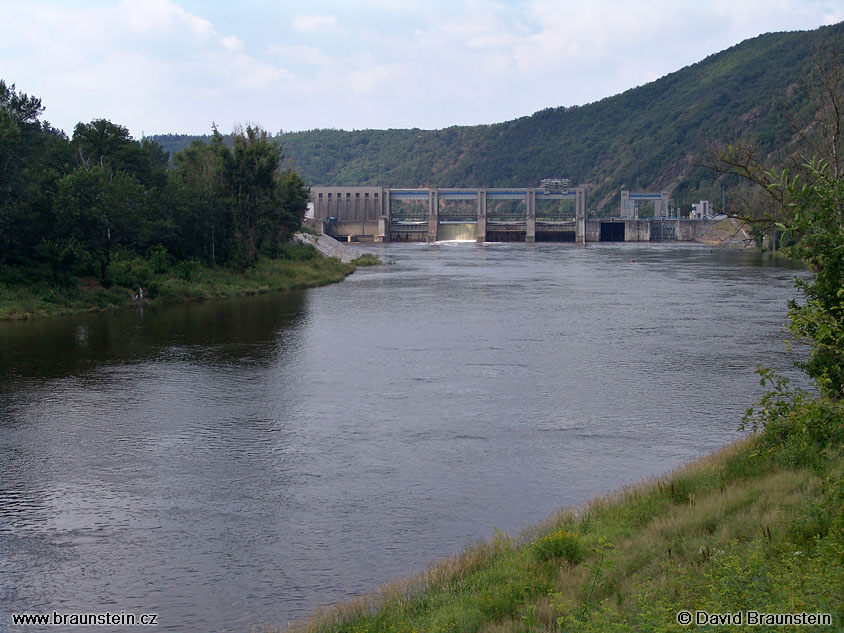 2005_0717_100416_op_prehrada_davle_vltava