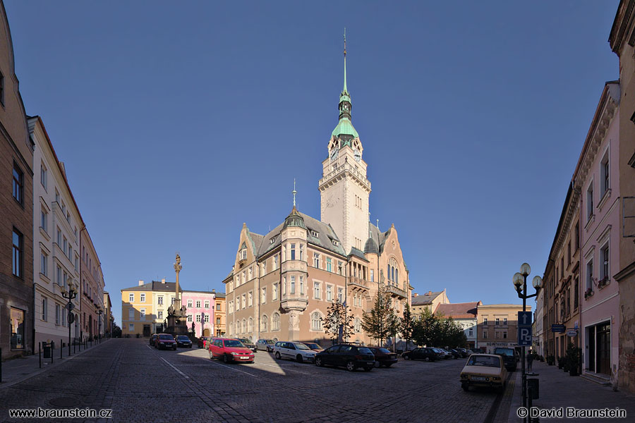 2005_0902_071036_cz_namesti_v_sumperku